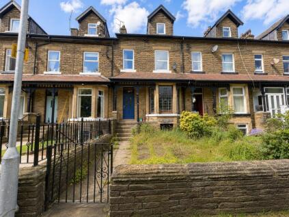 Larchmont, Bradford