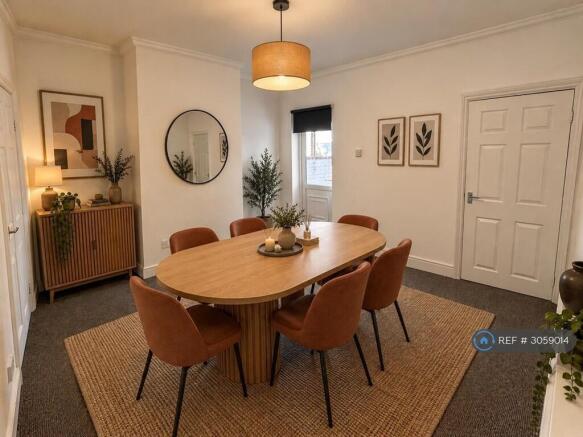 Dining Room (Virtually Staged)
