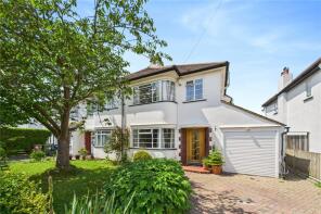 22, Foresters Close, Wallington SM6 9DH