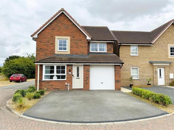 3 bed Detached for sale in barlby