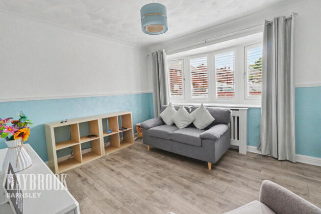 3 bed Semi-Detached for sale Image 5