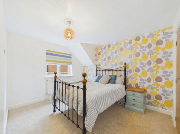 4 bed Detached Bungalow for sale Image 6
