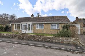 Stonehaven, Orchard Way, Misterton, Crewkerne TA18 8NN