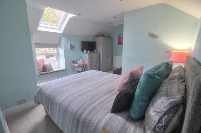 Master bedroom 2