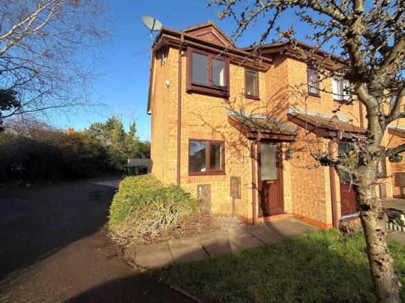 Kenilworth Front.jpg