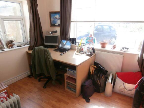 Photo 6