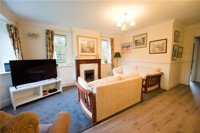 2 bed Bungalow for sale Image 5