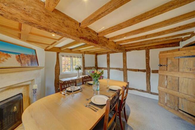 Vine Cottage (12).jpg