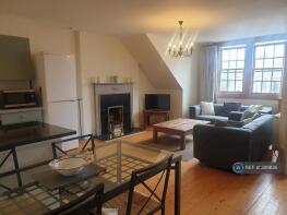 4f1, 104, Rose Street, New Town, Edinburgh EH2 2NN