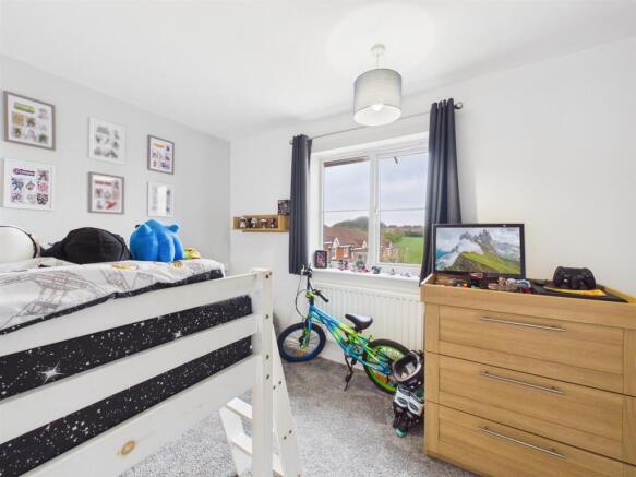 2 bed Terraced for sale Image 7