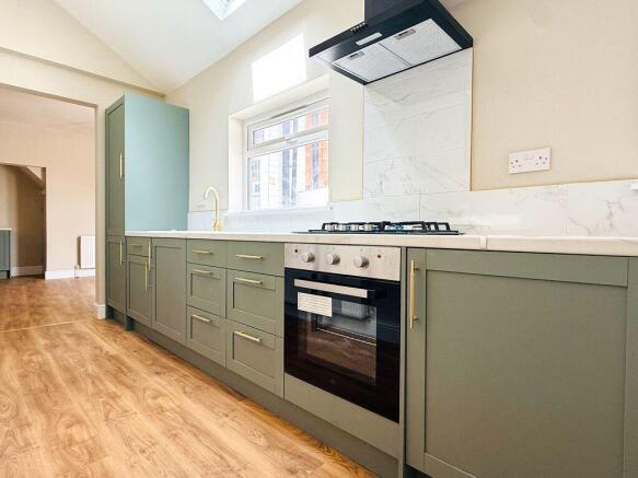 2 bed Terraced for sale Image 7