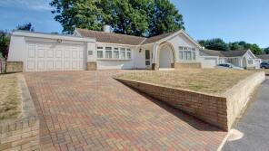 9, St Matthews Drive, Bickley, Bromley BR1 2LH