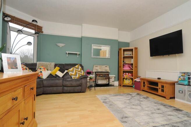 Living Room/Diner
