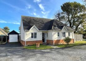 17, Grove Road, Colchester CO5 0JP
