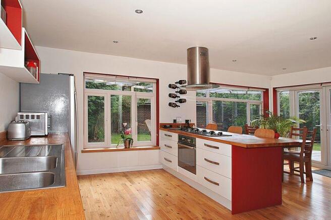 Kitchen/Breakfast