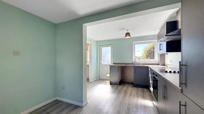 Kitchen/Dining