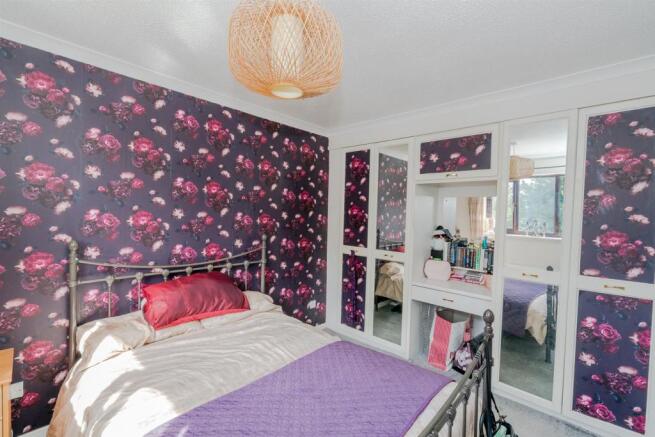 42, Rochester Way, Cannock, Staffordshire, WS12 3Y