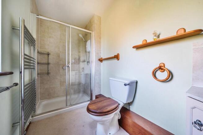 Ensuite.jpg