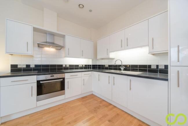 Kitchen (Main)