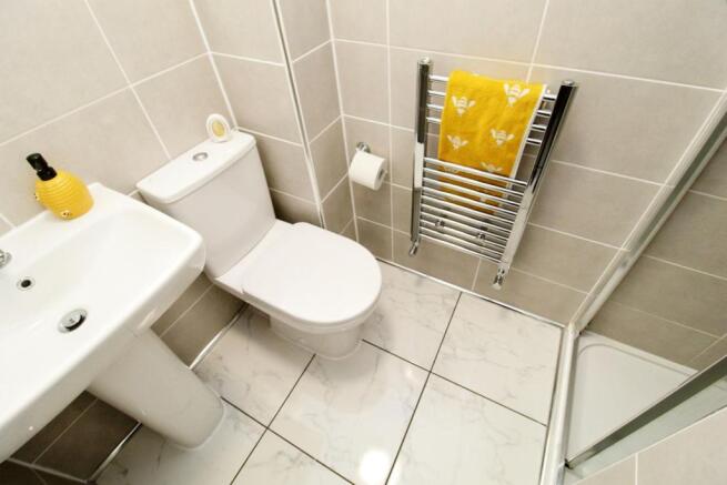 Master En-suite