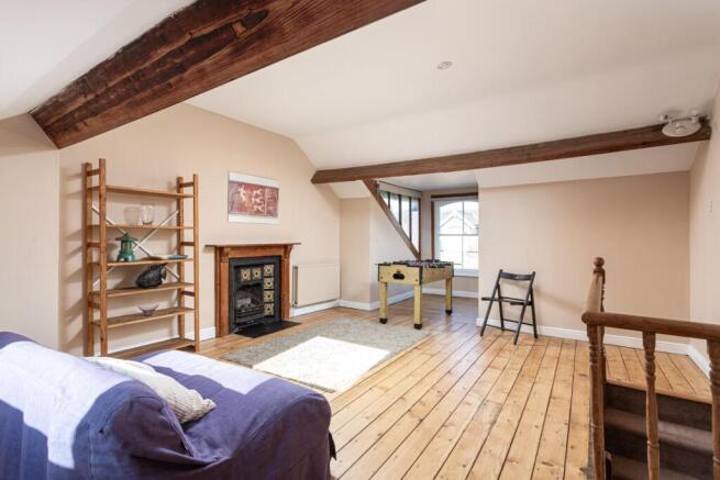 3 bed Terraced for sale Image 11