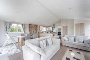 Pebble View, Beach Road, Lowestoft NR33 7RW