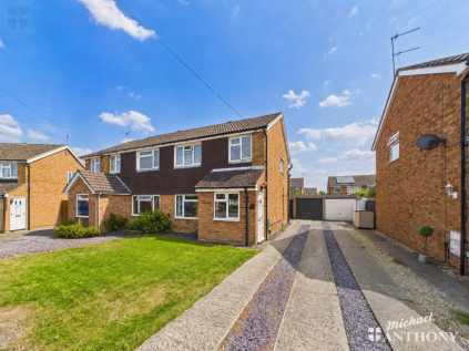 Neyland Drive, Aylesbury