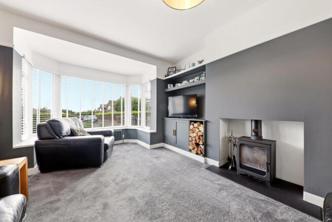 4 bed Semi-Detached for sale Image 8