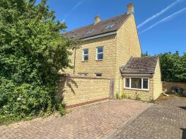 55, Loiret Crescent, Malmesbury SN16 9GW