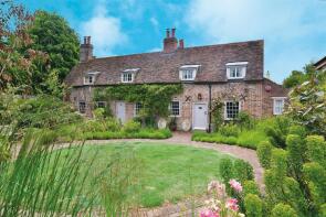 2, The Street, Canterbury CT3 3JJ