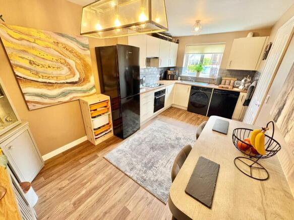 Kitchen / Diner
