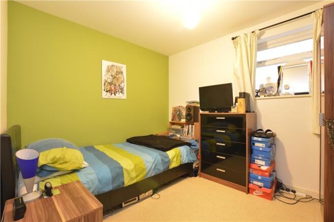 Photo 8