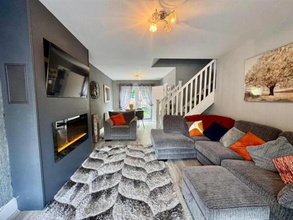 PHOTO-2025-09-29-14-58-48 2.jpg