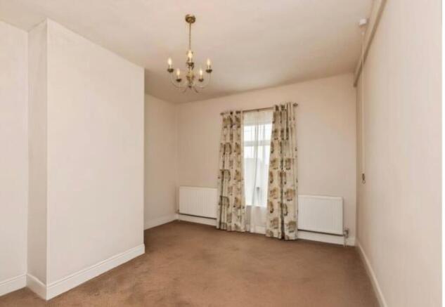 2 bed Terraced for sale Image 6