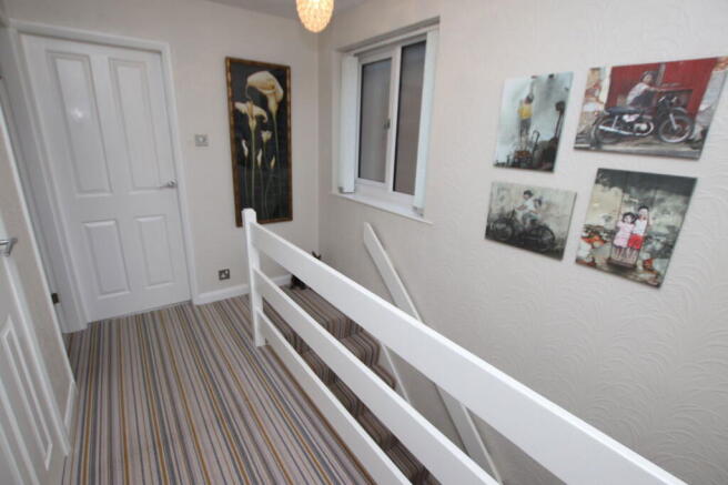 3 bed Detached for sale Image 8