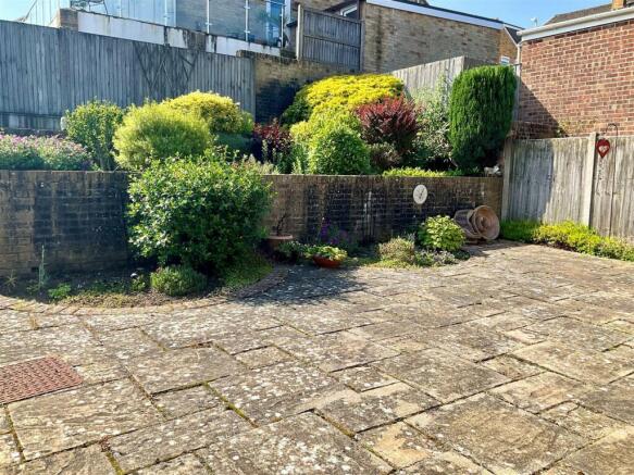 Garden pic1.jpg