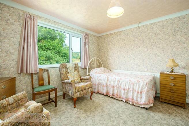 2 bed Bungalow for sale Image 11