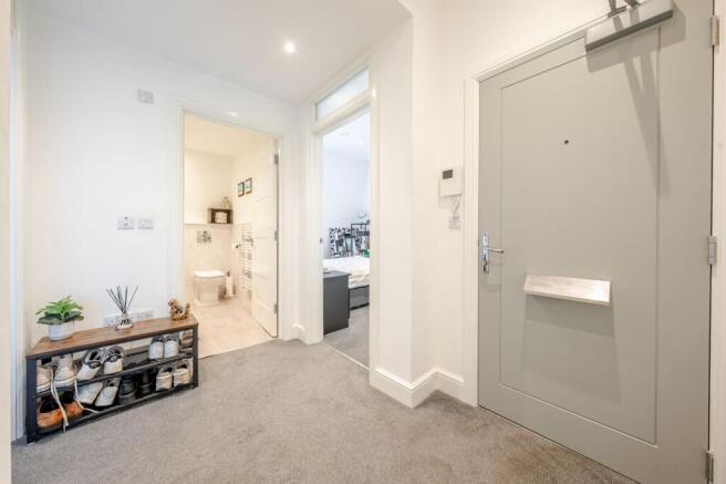 1 bed Flat for sale Image 8