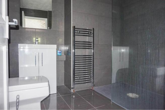 Master En-suite