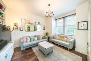 42, Pevensey Road, London SW17 0HR