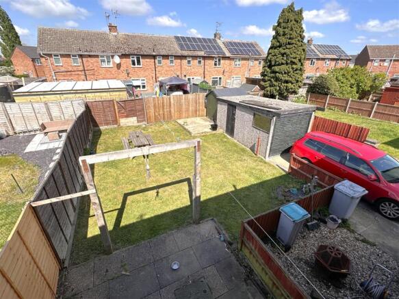 Large Rear Garden 758