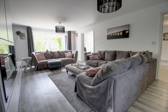 Lounge 1a