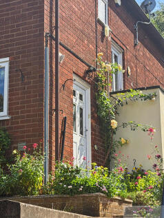Westwood Heath Road, Leek, Staffordshire, ST13 8LL