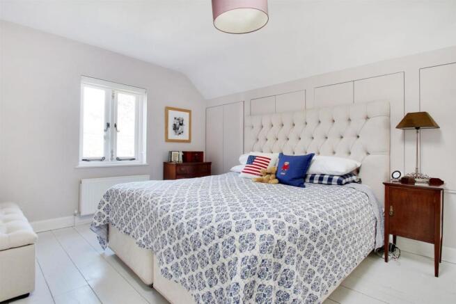 Master Bedroom.jpg