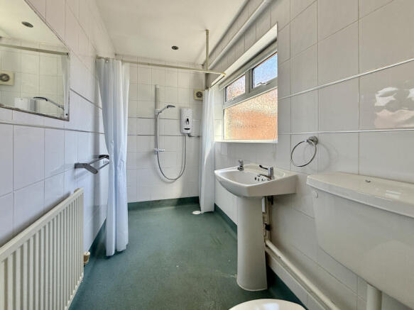 2 bed Terraced for sale Image 6