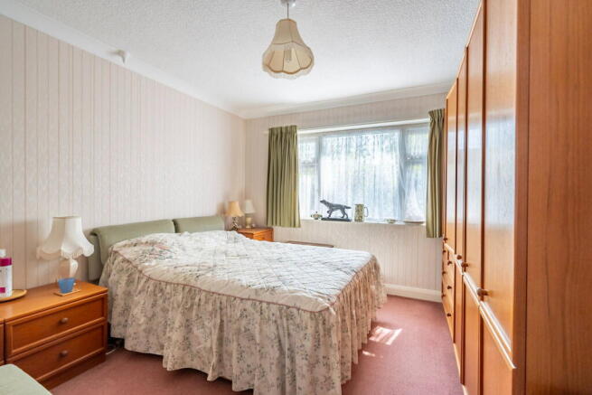 4 bed Semi-Detached for sale Image 6
