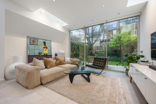 FBL - Melrose Gardens - ReceptionD1 (1).jpg