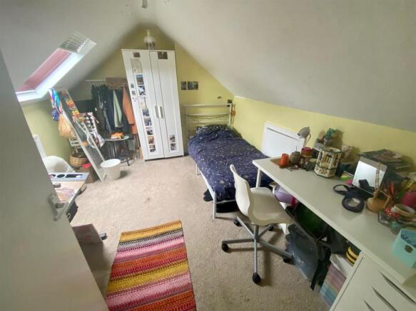 BEDROOM 3