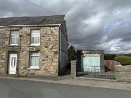 43, Gwilym Road, Cwmllynfell SA9 2GN