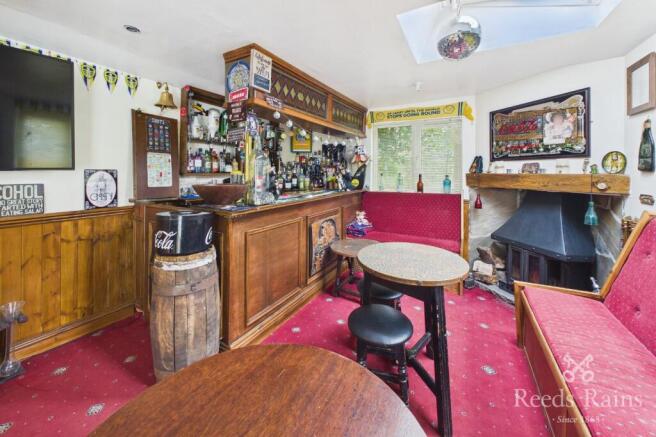 2 bed Semi-Detached for sale Image 4